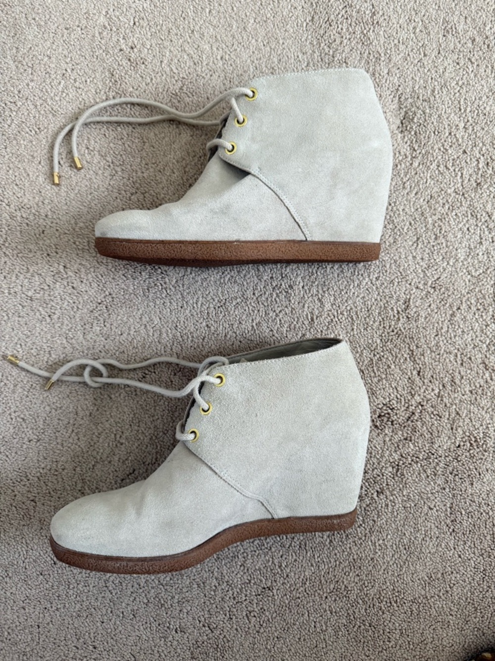 Cole Haan Leslie Hidden Wedge
Bootie size 8 - Picture 2 of 7